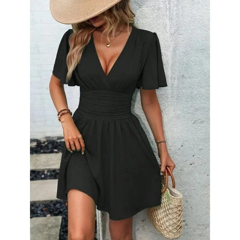 CYC Diepe V-hals Korte Jurk