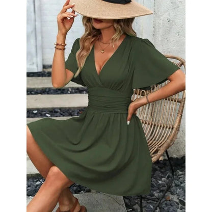 CYC Diepe V-hals Korte Jurk