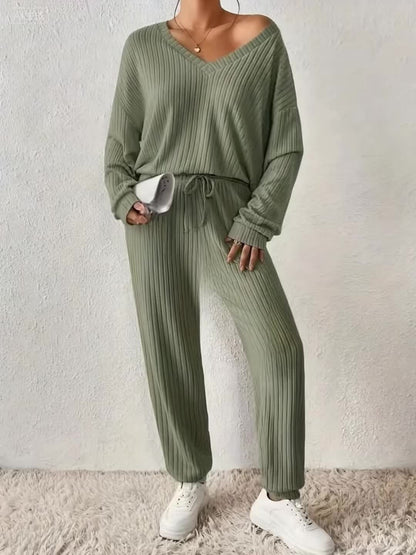 CYC Cozy Fleece-Lined V-Neck Set