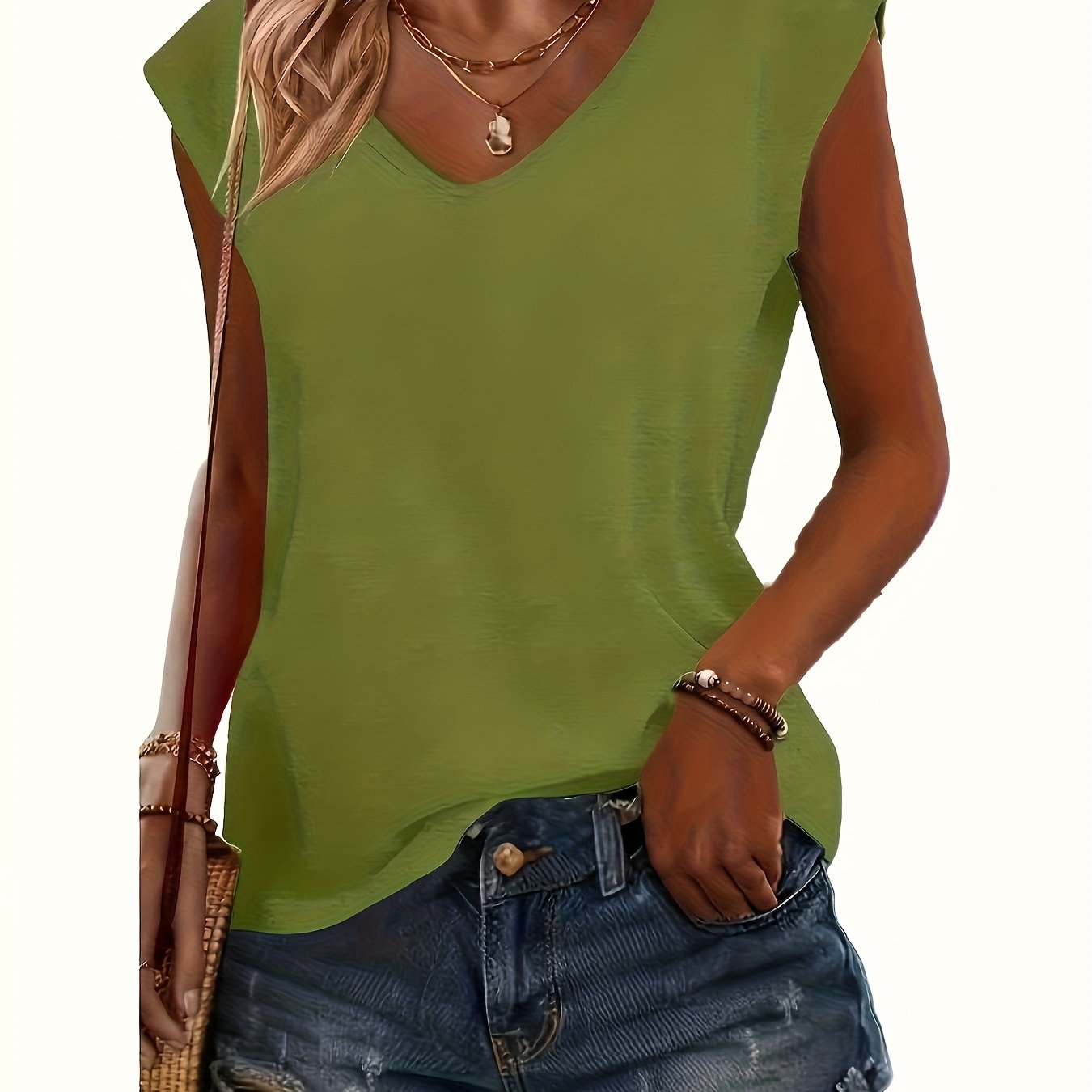 CYC Casual V-Neck T-Shirt